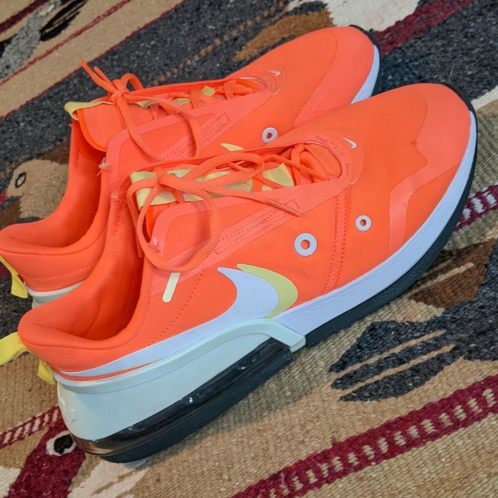 Nike Air Max Sneakers Color Mango/Peach Women's Size 10 - Picture 2 of 12